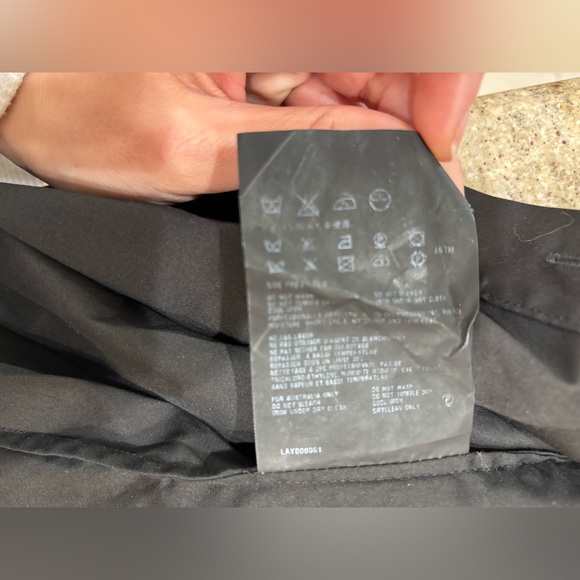 ♥️ PRADA ♥️ AUTHENTIC SHORT SLEEVE DRESS SHIRT ! Size 44 (M)has some stretch ! - Picture 9 of 10